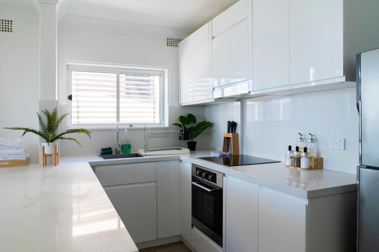 Manly Beachfront Apartment Bagian luar foto